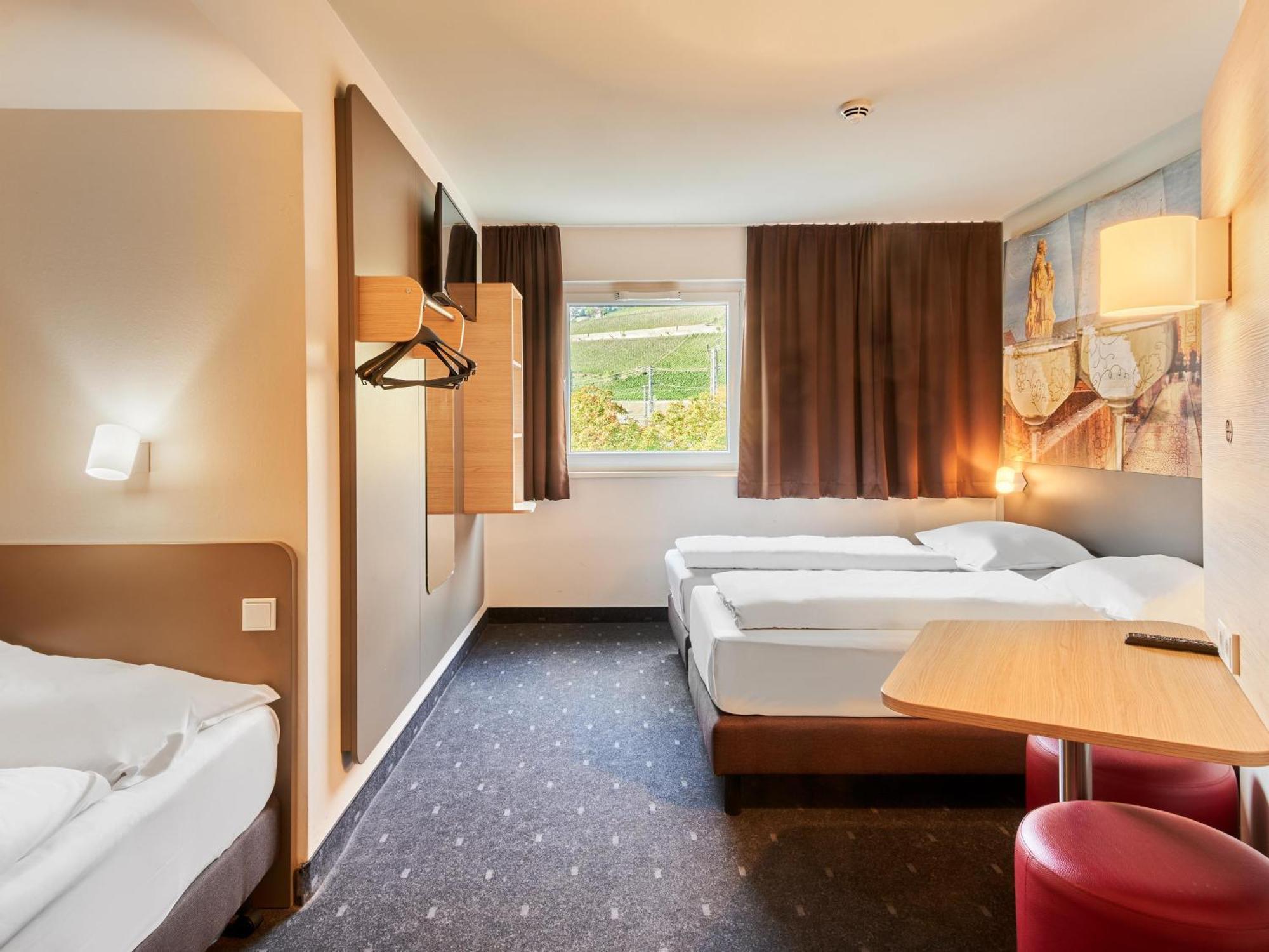 B&B Hotel Wuerzburg-City Exterior photo