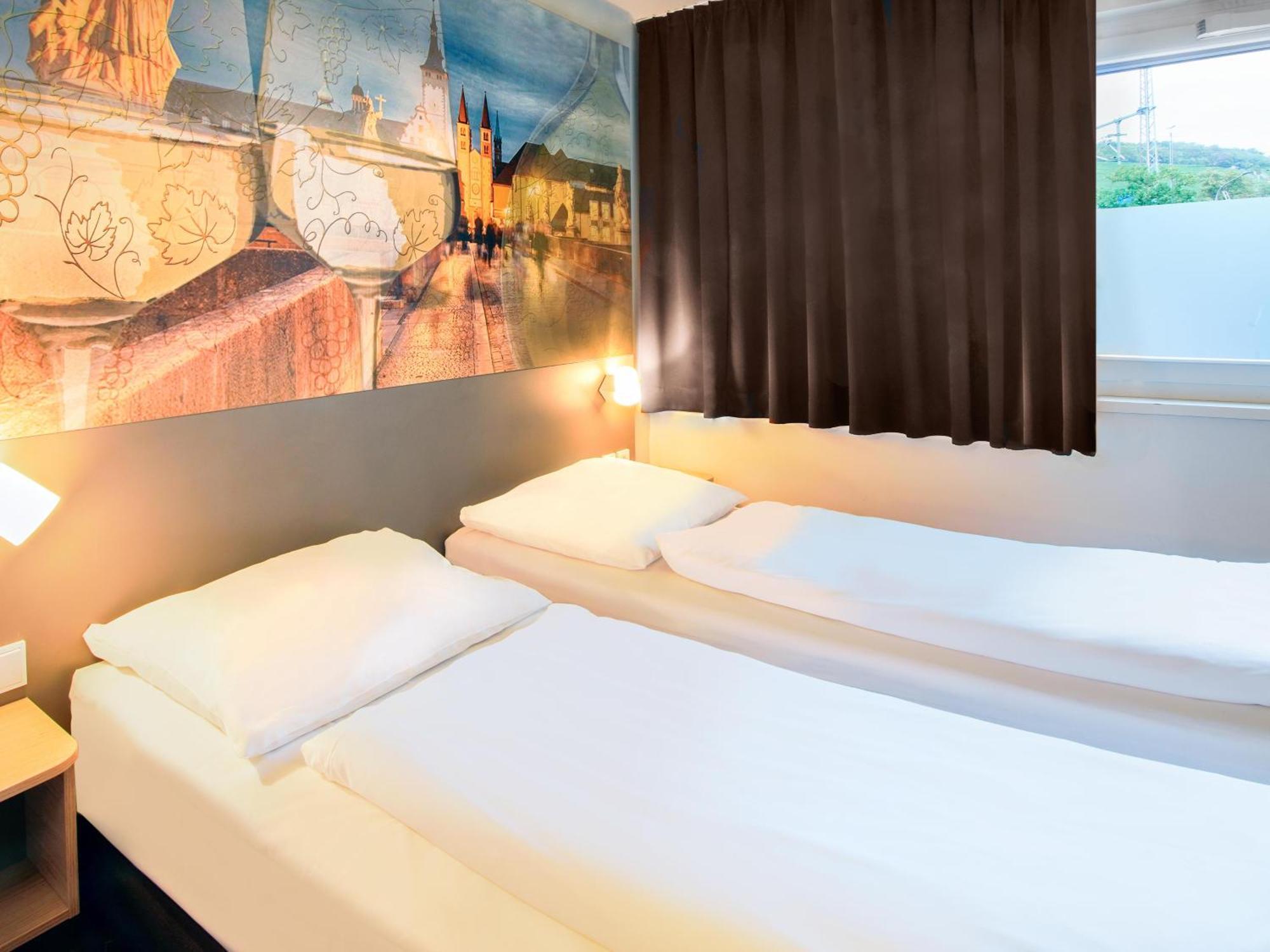B&B Hotel Wuerzburg-City Exterior photo